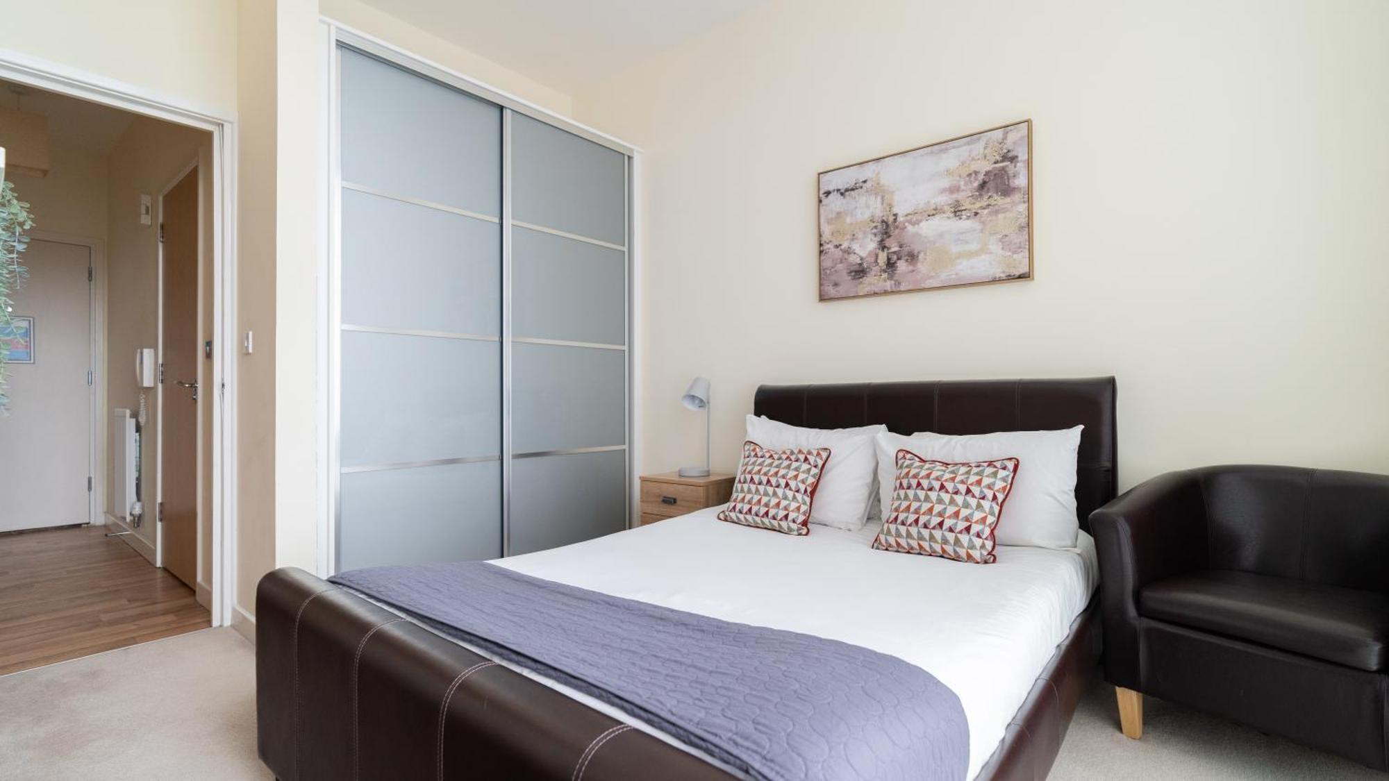 City Stay Apartments - Hub Milton Keynes Ngoại thất bức ảnh